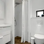 Sighvat - 300m From The Sea By Interhome *