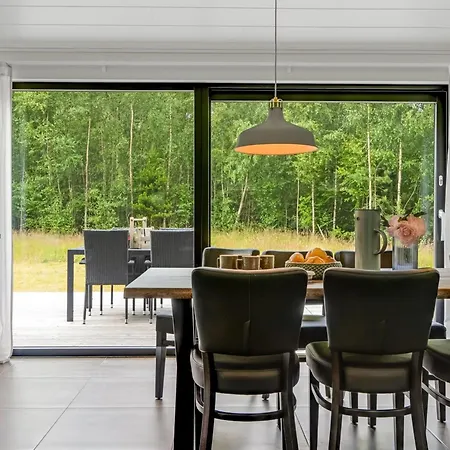 Sighvat - 300m From The Sea By Interhome